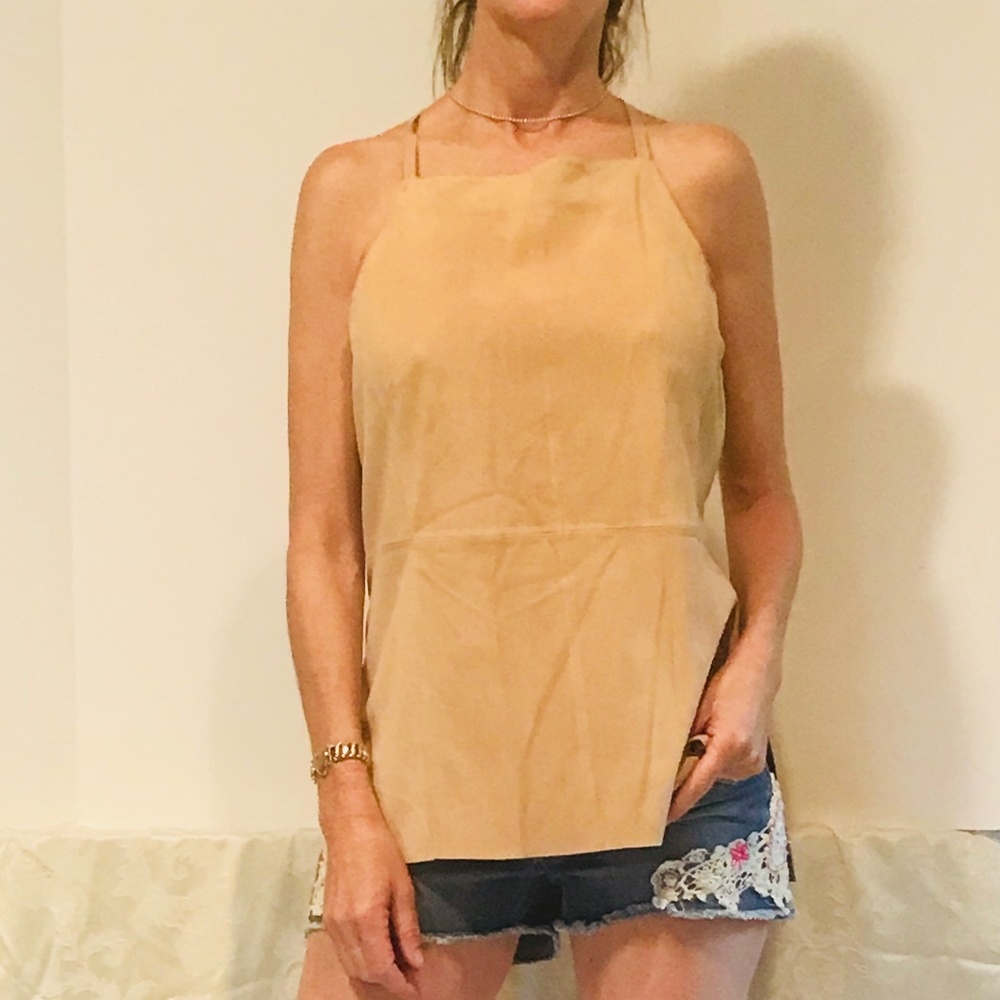 Sleeveless suede top with zipper down one side
